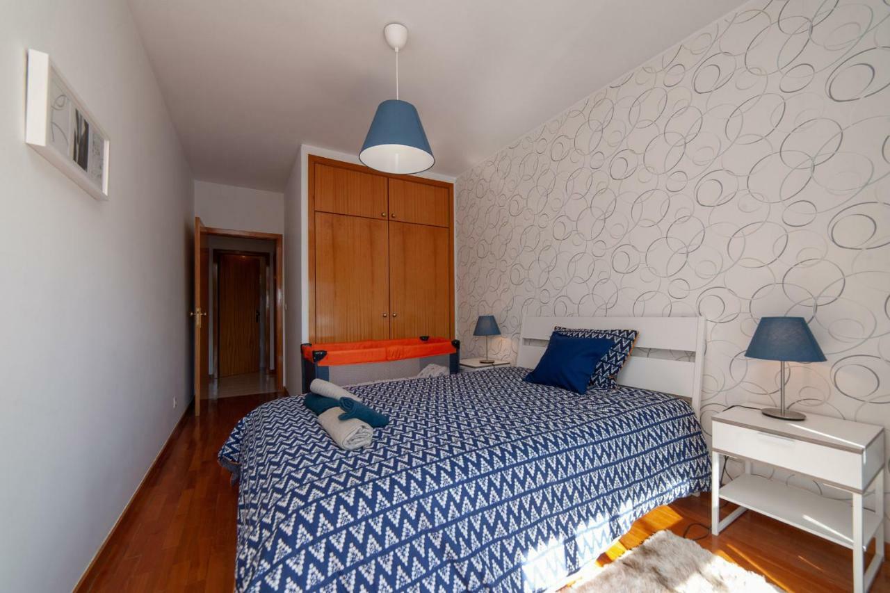 Sunny View To The Tower Apartment Porto Bagian luar foto