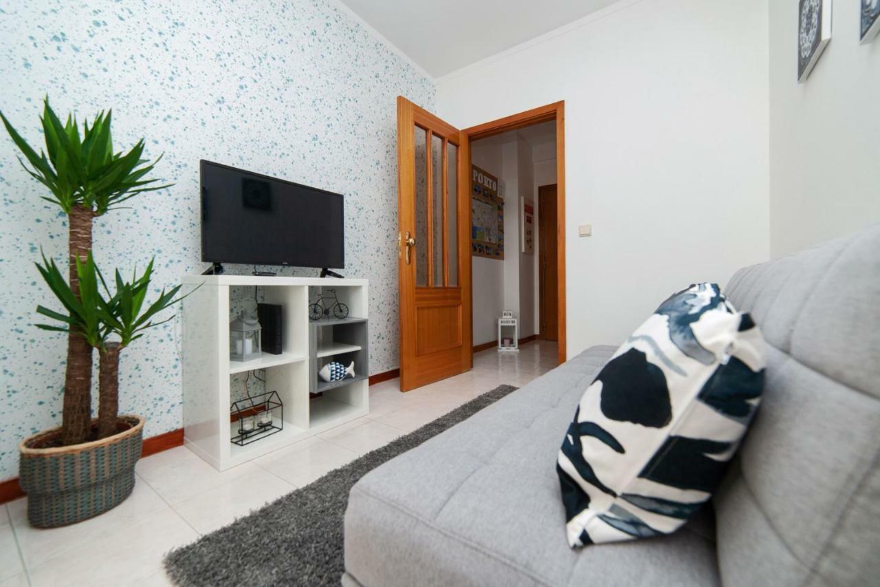 Sunny View To The Tower Apartment Porto Bagian luar foto