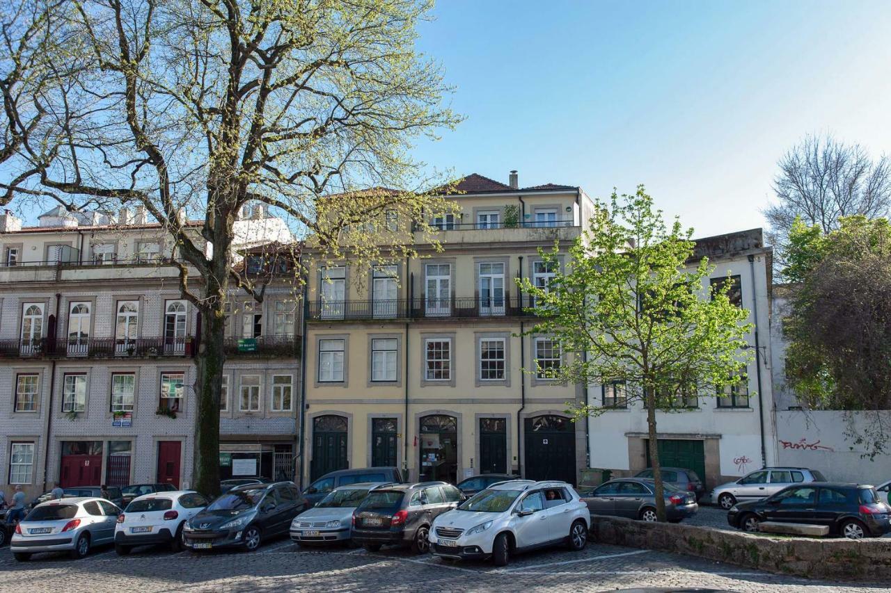 Sunny View To The Tower Apartment Porto Bagian luar foto